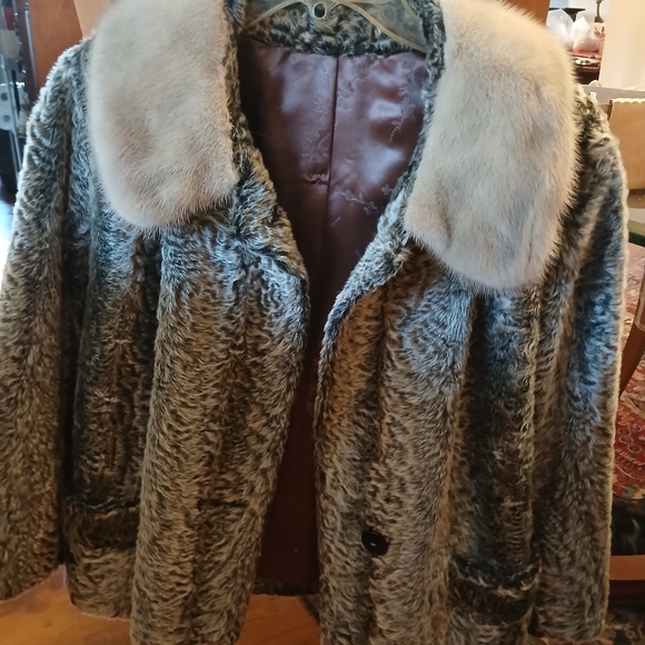 Jackets & Blazers - Persian Lambswool, Faux With GENUINE MINK SAPHIRE COLLAR! Pristine Condition!